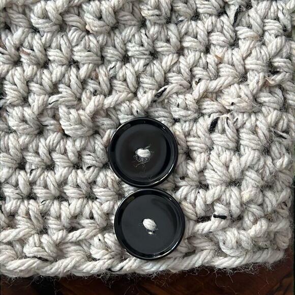 Hand Knit Hat and Matching Headband in Light Grey/Oatmeal O/S - Picture 4 of 8